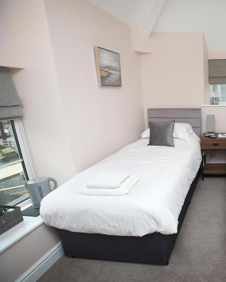 Oyo Glyn Valley Hotel Glyn Ceiriog Екстер'єр фото