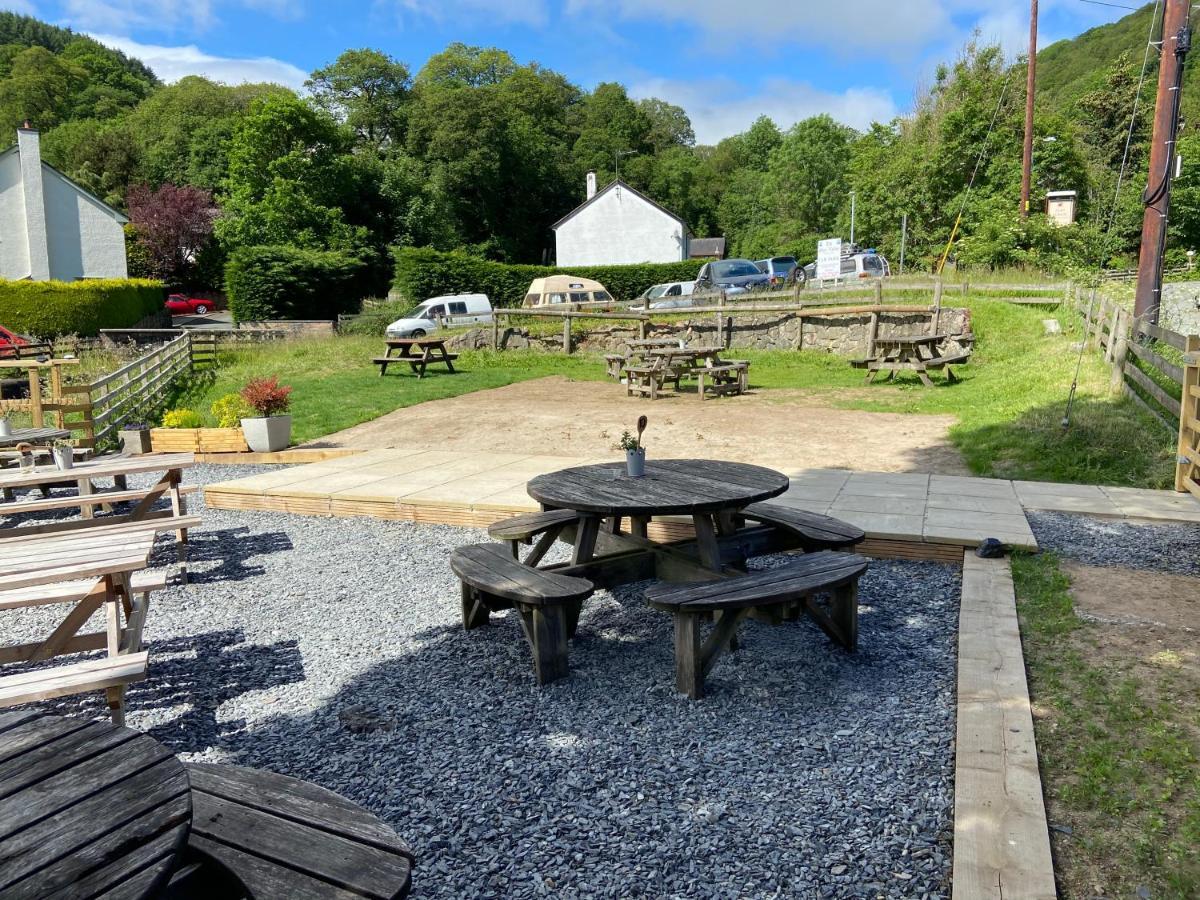 Oyo Glyn Valley Hotel Glyn Ceiriog Екстер'єр фото