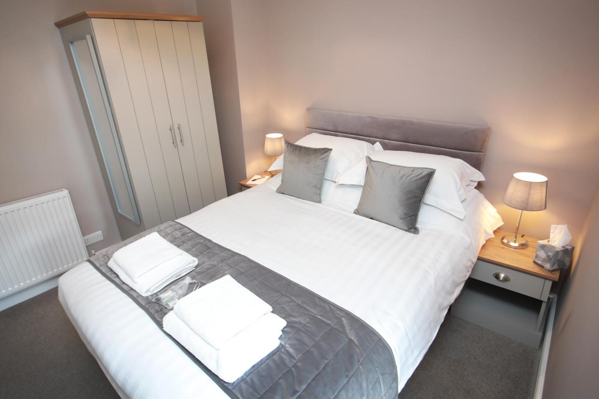 Oyo Glyn Valley Hotel Glyn Ceiriog Екстер'єр фото